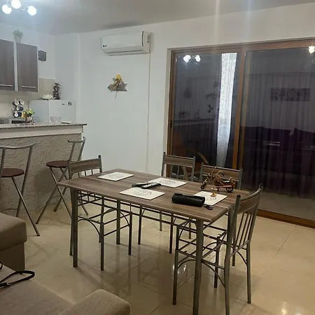 Coral Apartman Năvodari